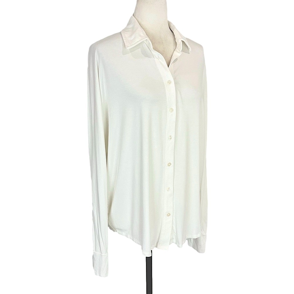 Reitmans ivory dolman shirt